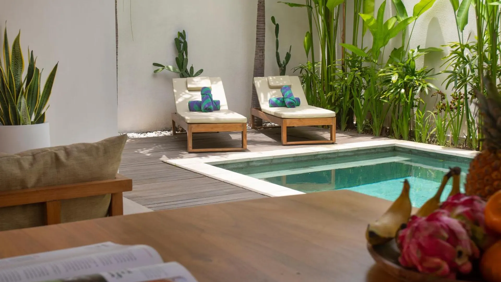 Labumbak 01 - 2Br Villa Escape In Umalas With Private Pool Canggu
