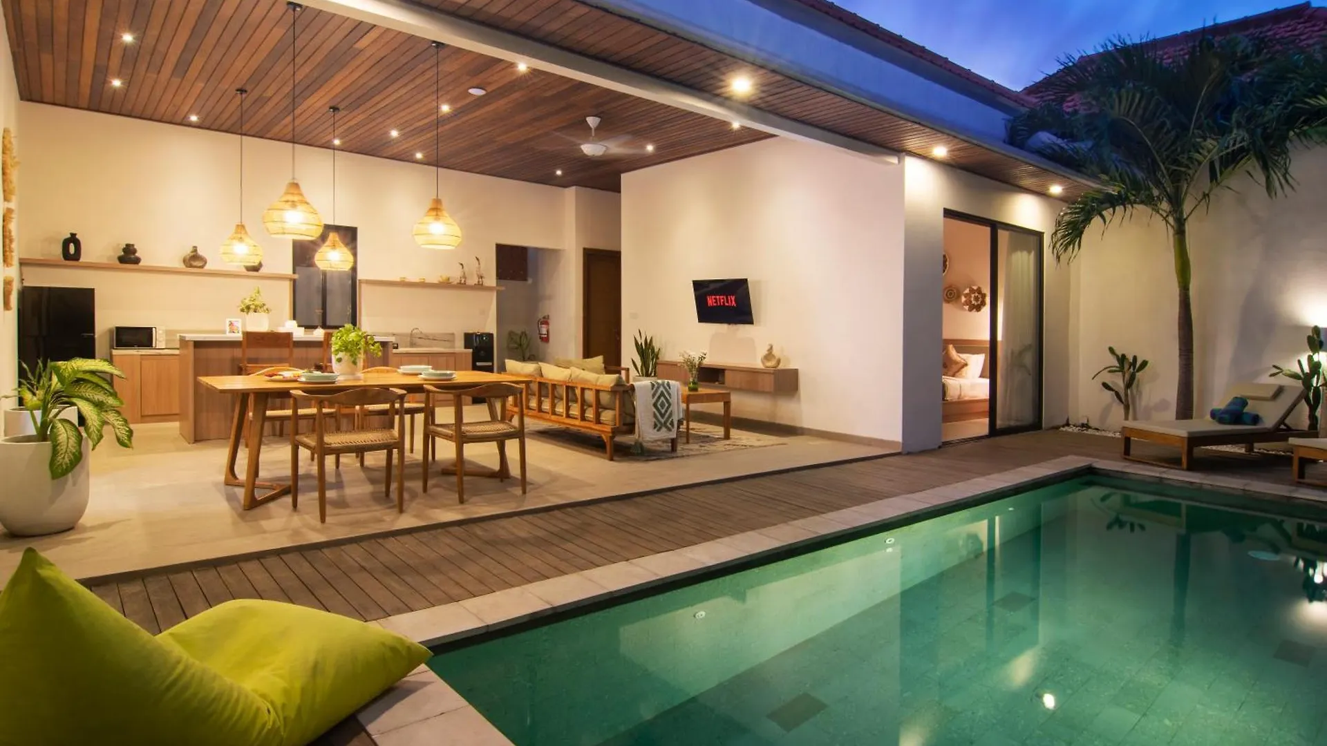 Labumbak 01 - 2Br Villa Escape In Umalas With Private Pool Canggu  0*, Canggu (Bali)